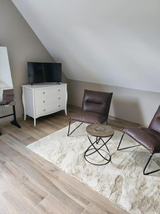 Chez Pascale * Le Molay-Littry